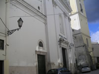 Parte della facciata della Chiesa Madre di San Pellegrino, ora Santuario Diocesano
