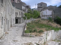 Le case abbandonate di Bisaccia vecchia