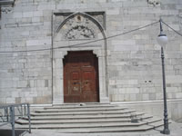 Il portale della Cattedrale di Bisaccia