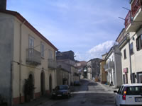 Una strada di Cairano