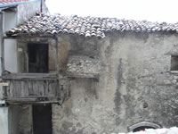 Un palazzetto in rovina