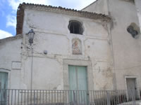 Parte della facciata della chiesa Parrocchiale dell'Assunta