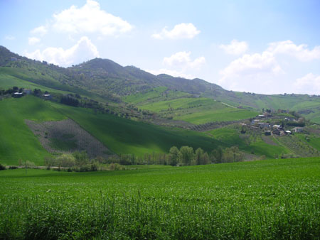 Paesaggio dell'Irpinia nei pressi di Montecalvo Irpino