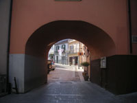 L'arco dell'Annunziata a Lioni, residuo di un'antica porta urbana