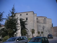Il castello normanno, noto come castello "della Leonessa"