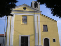 La facciata della chiesa di Maria SS della pietà