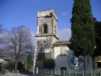 La massiccia Torre campanaria della Chiesa di San Felice