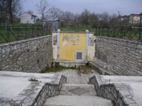 La fontana Acquara di Sopra, ad ovest di Paternopoli