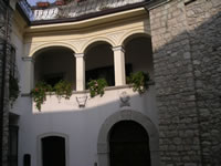 Parte della facciata del convento delle Suore Immacolatine