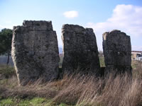 Dolmen a S. Michele, Pratola Serra