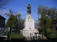 Il Monumento ai Caduti di Squillani
