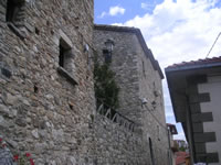 Edifici all'interno del borgo medioevale di Rocca San Felice
