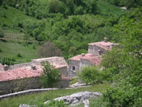 Il borgo medioevale visto dal castello