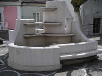 La fontana in Piazza Umberto I a Savignano Irpino