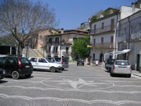 Piazza nel centro di Torrioni