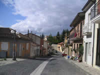 Una strada di Carife