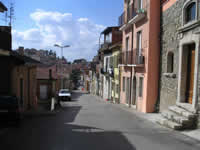Una strada di Carife