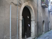 Portale in pietra