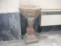 Fonte battesimale nella chiesa Madre di Zungoli
